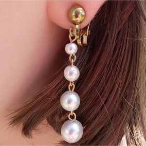 Faux pearl chain earrings